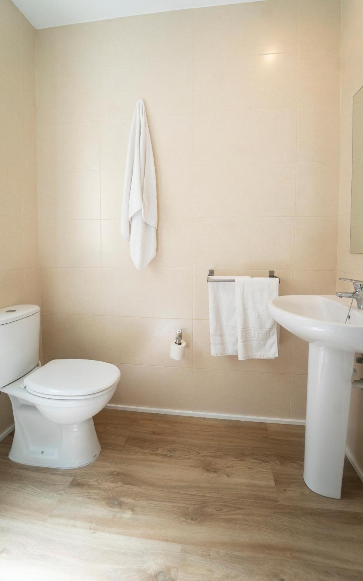Apartamento Alborea กรานาดา ภายนอก รูปภาพ